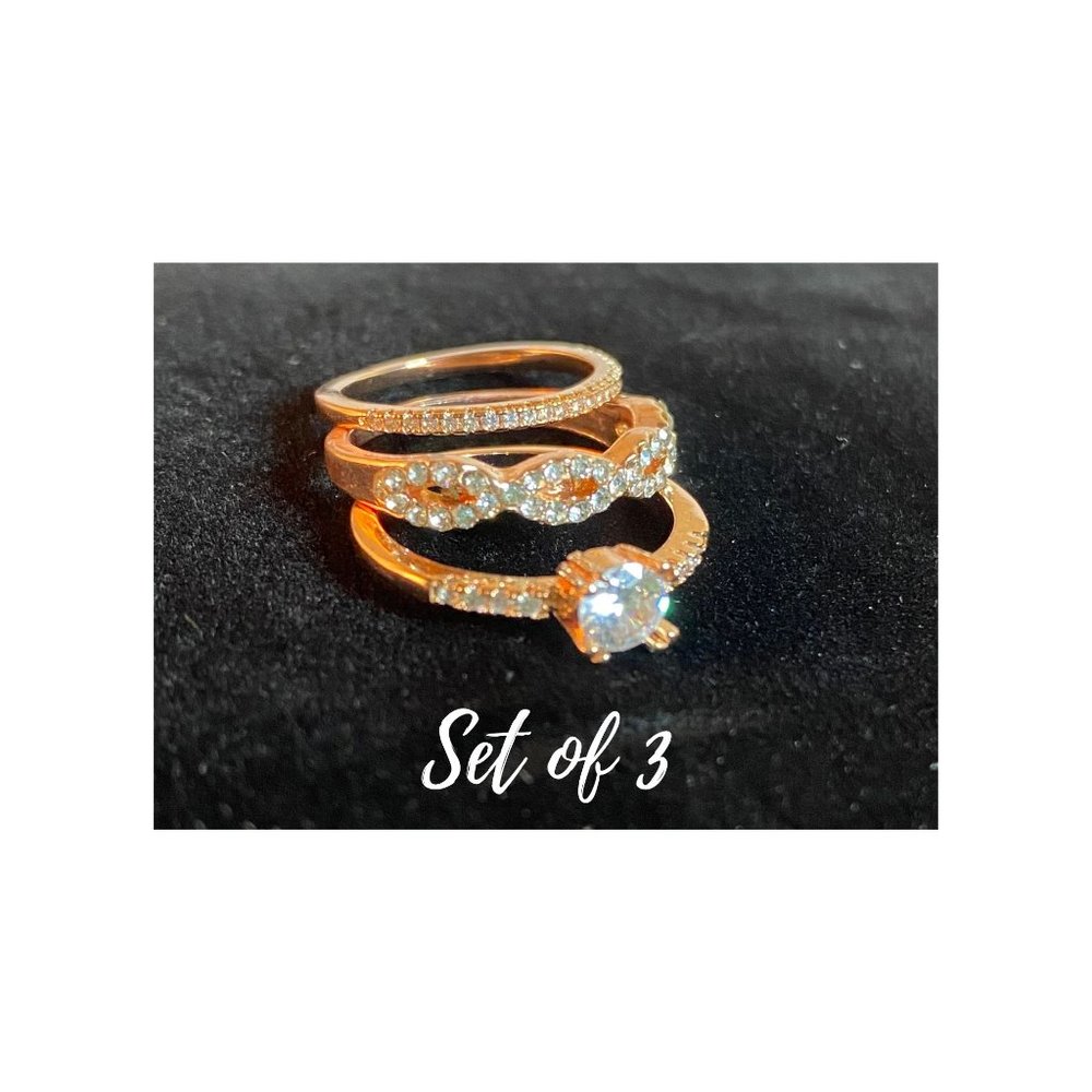 🌟Set of 3 Stacking Rings Gold & Rhinestone - Picture 3 of 4